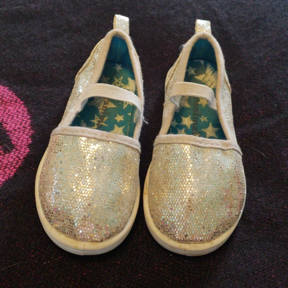 Toddler slipons